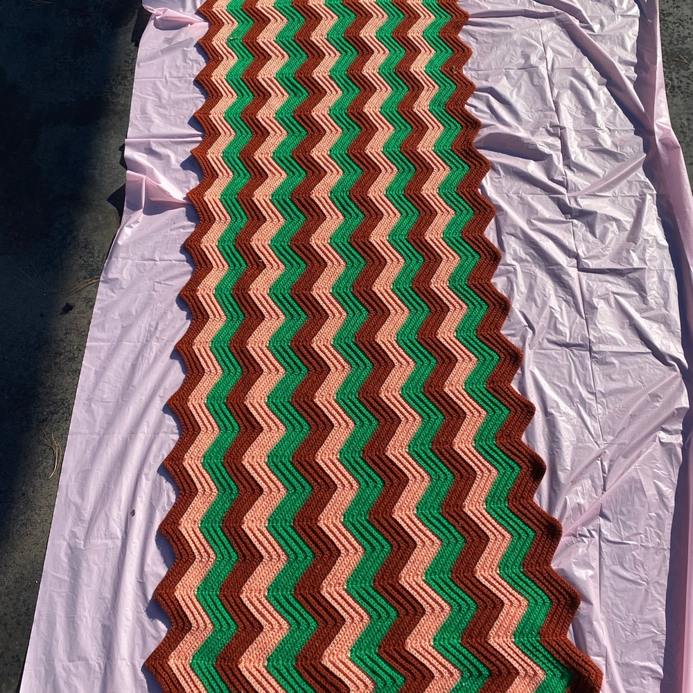 Vintage Handmade Zigzag Crochet Knit Blanket - Green, Brown, and Pink - Picture 4 of 5